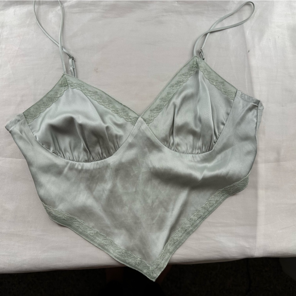 Satin green crop top with lace detail from Pacsun in size S